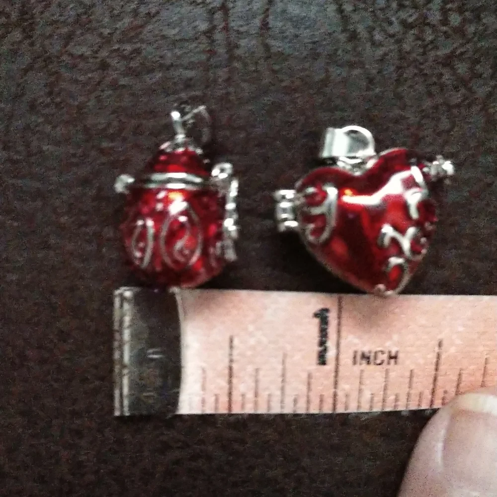 2 Cremation Keepsakes Red Enamel Heart Egg Locket Pendants Red - Picture 12 of 13